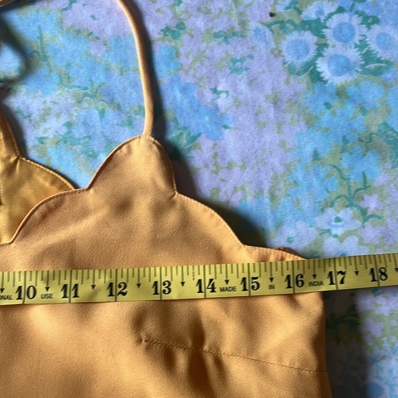 J.Crew | Golden Yellow Scalloped Racerback Cami Top Size 2/XS Summer Spring - Picture 7 of 9